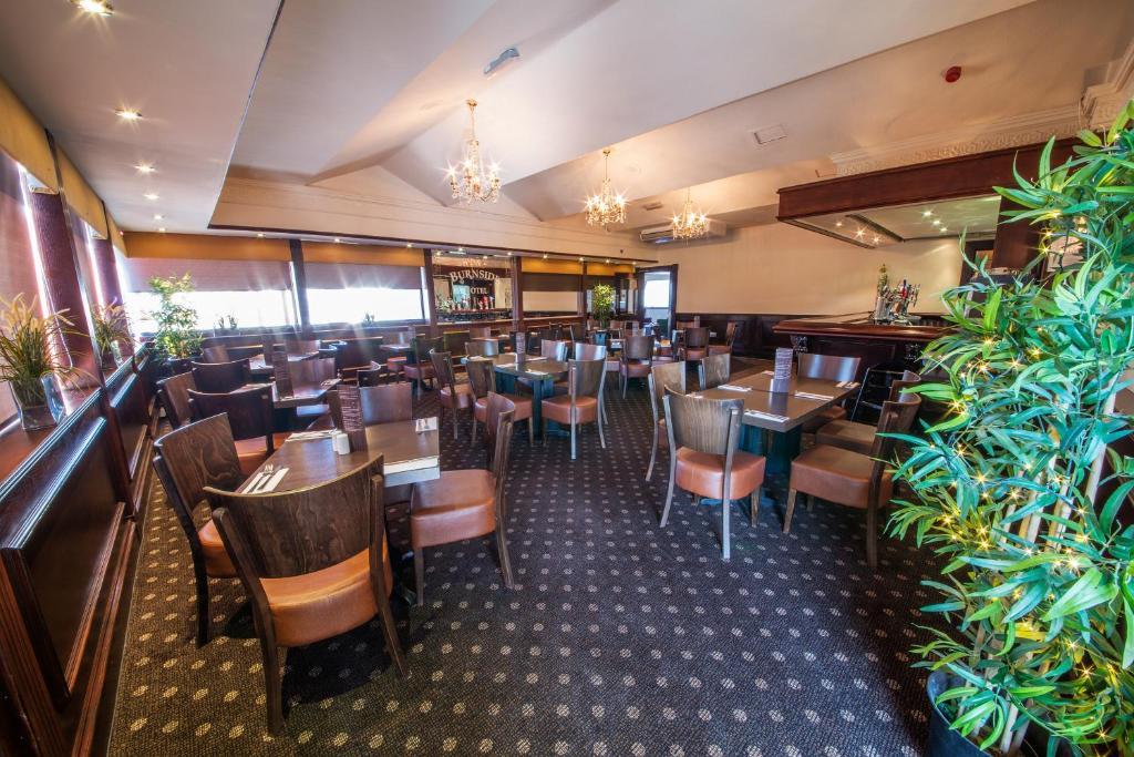 The Burnside Hotel Glasgow Bagian luar foto